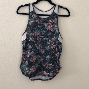 Lululemon Sculpt tank